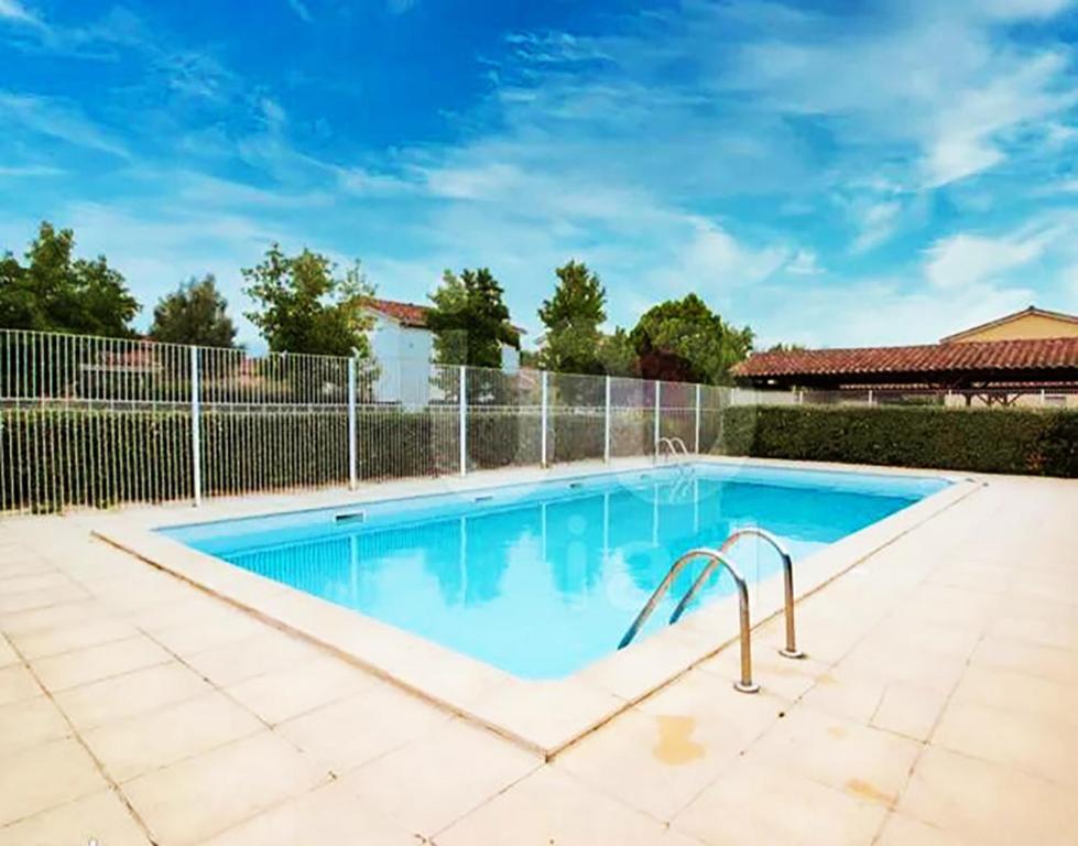 Apartmán T2 Pool & Terrasse - Parking - Metro - Wifi Toulouse Exteriér fotografie